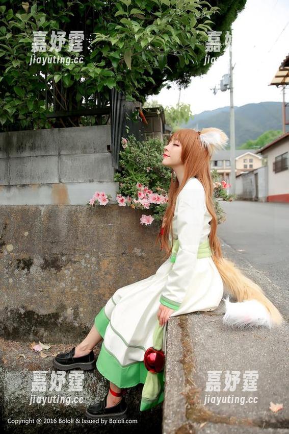 BoLoli菠萝社 - 猫九酱Sakura的浴缸写真，在线一瞥，掀开了一些遐想