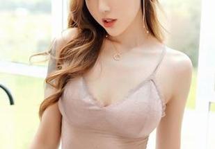 Feilin嗲囡囡 – 施忆佳KITTY的体操服资源–看她如何把瑜伽垫都变成秀场！