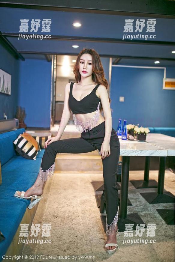 Feilin嗲囡囡 - 施忆佳KITTY的婚纱原图，怪不得有种让人想讨论的欲望？