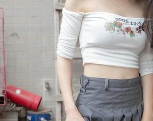 MSLASS梦丝女神 – 翻翻图册，张灵儿和她的肉丝，细腻而不失张扬，就像她本身。