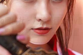 MiiTao蜜桃社 – 精选露西Lucy图包，秘密就在每一个眼神挑逗里