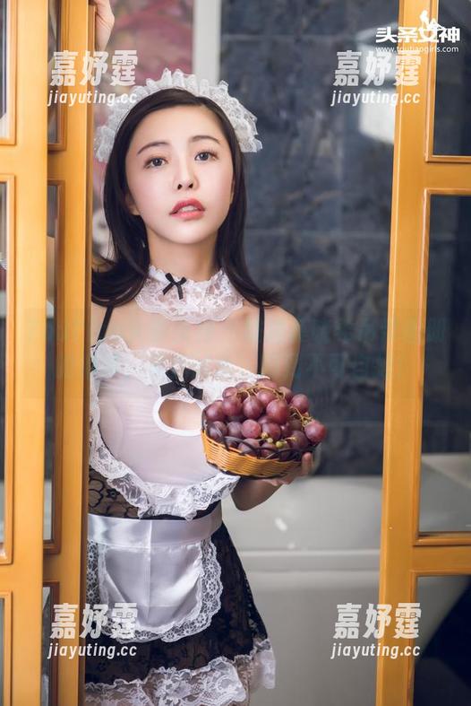 TouTiao头条女神 - 跳进莫晓希吊带图册的海洋，免费试水，嗨到不可自拔！