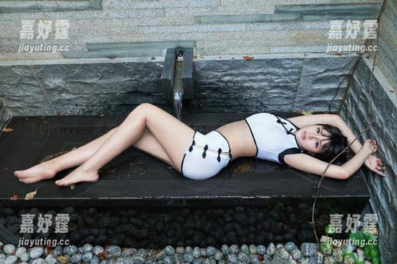 TuiGirl - 私拍套图,王明明在纯白之中,向所有世俗挑战。 TuiGirl - 私拍套图,王明明在纯白之中,向所有世俗挑战。