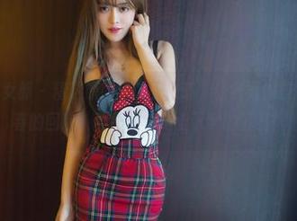 TuiGirl推女郎 – 精选原图里的王依萌，让我觉得校服完全是青春的回响，而不仅仅是上下学的工具！
