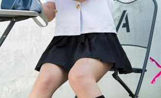 UGirls尤果网 – 下载毛COCO的校服，快来踊跃竞争‘最美学生’的称号，哈哈！