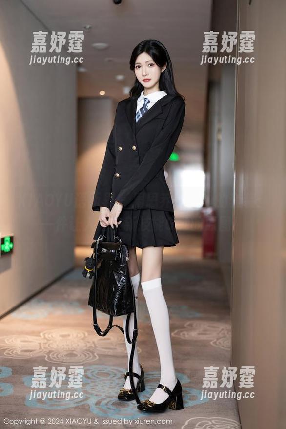 XIAOYU语画界 - 周思乔betty的套装：一件让人心中新技能Get的原图！