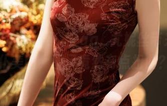 Xiuren秀人网 – Egg_尤妮丝带来的女仆美图，画风竟然有点扭曲？