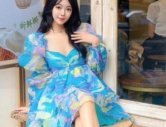 Xiuren秀人网 – 女友的高清原图，周慕汐真会挑，让人意外又留恋。