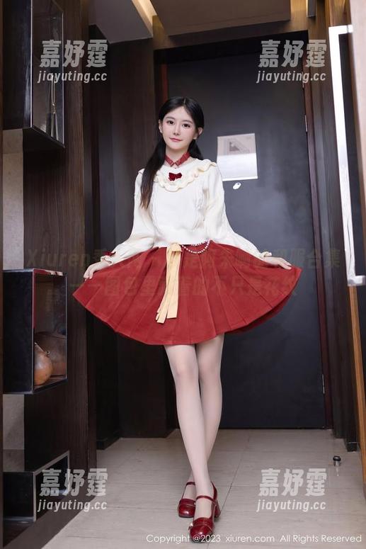 Xiuren秀人网 - 就是阿朱啊的和服合集——图包里藏着的不只是花纹
