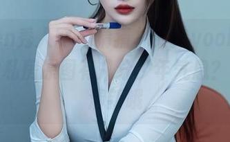 Xiuren秀人网 – 猜猜林文文yooki在教室里的私房原图有几分少年气息？色调很清新哦