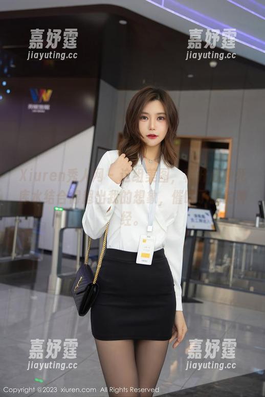 Xiuren秀人网 - 这组美图，程开心和死库水结合得超出我的想象，催眠了我的神经。