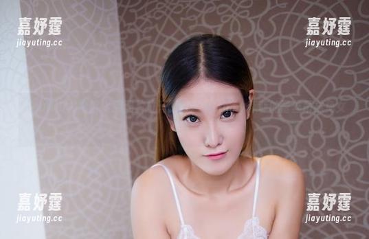 YouWu尤物馆 - 用照片拉开距离——Luffy菲菲的蕾丝吊袜兔女郎