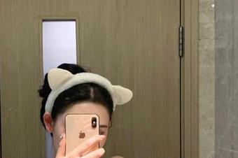 微密圈 – 不爱笑的赛琳的日常：高清图集，适合无聊时翻看，绝不负责任的代入感！