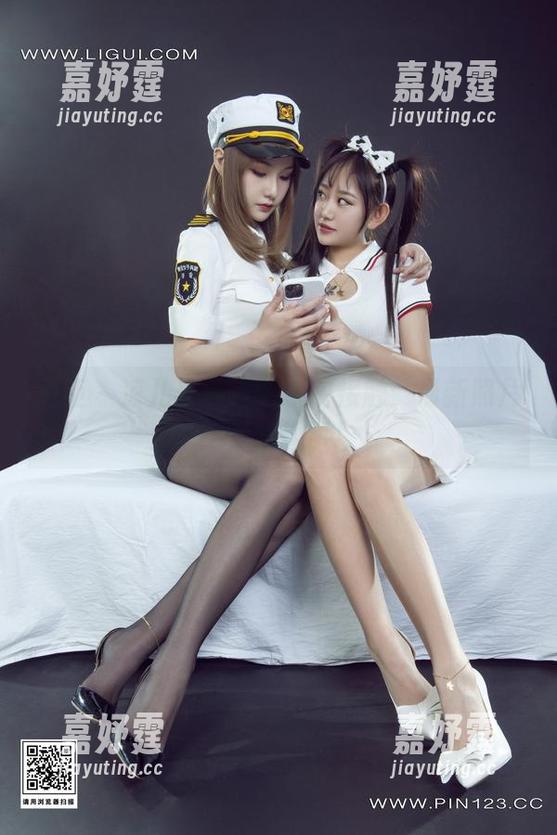 丽柜 - 凉儿与沙滩的亲密接触：最新照片与一堆趣事！