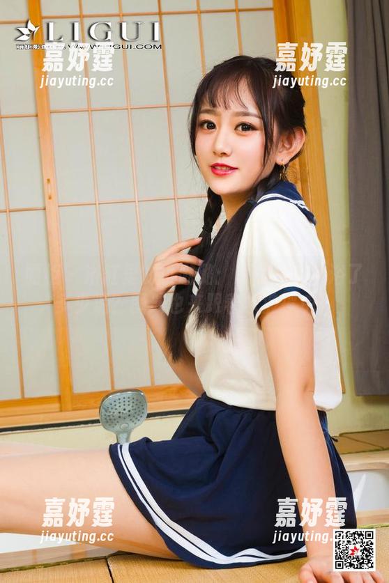 丽柜 - 浴缸里的小璐璐：原图里到底浴了多少泥？图册也来跟着水波摇曳！