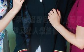 丽柜 – 慕子带你逛粉色乐园，写真光怪陆离却又让人想偷偷收藏！