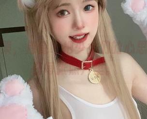 精选图集，倦倦喵把少女们的心思悄悄藏在每张照片里。