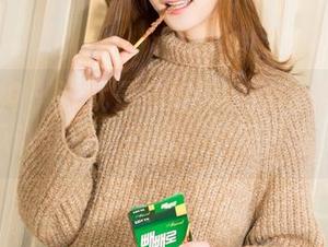 克拉女神 – 这就是宋智珍的黑丝私房图包，我承认我停留在那一剖面上太久了…