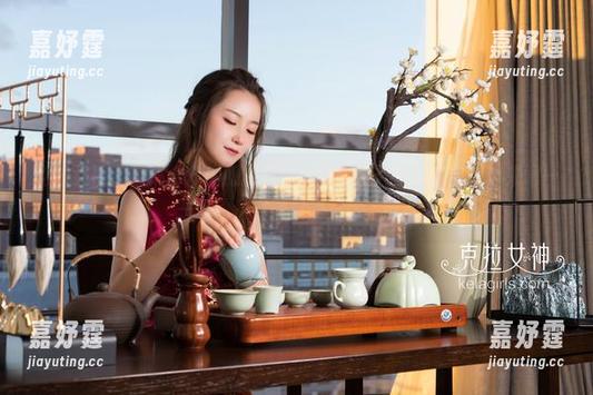 克拉女神 - 百琳穿体操服的日常：每张图片都在静静讲述来吧——运动，或是只是一种态度？