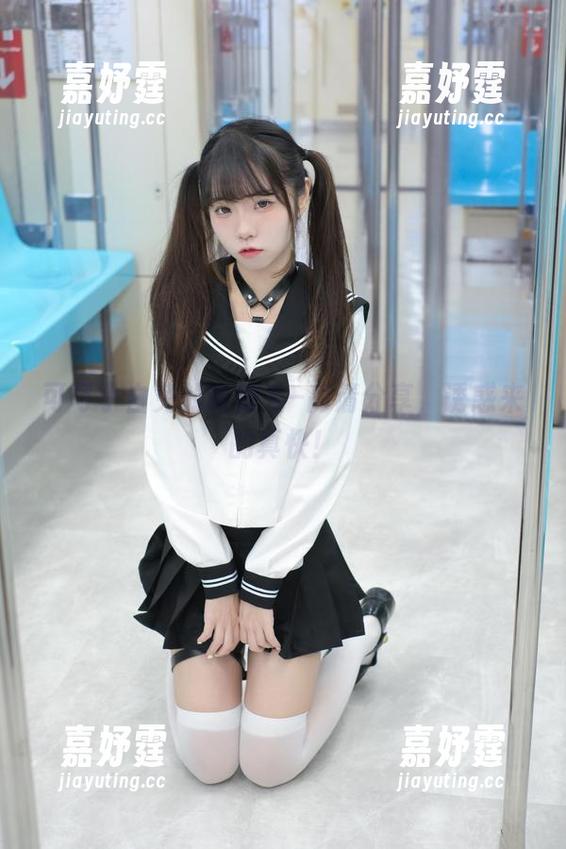 可可小白兔的制服秀–高清分享,诱惑来的真快! 可可小白兔的制服秀–高清分享,诱惑来的真快!