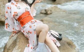 你见过失眠小宁穿着白裙的样子吗？超值图包送给你，刚刚好！