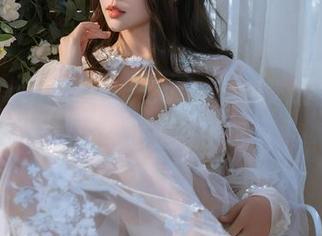 奈汐酱Nice的最新cos，棕色透明女仆，这造型也是醉了啊…