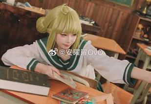 安曜曜的内衣合集，照片些许让我思绪万千、脑洞大开！