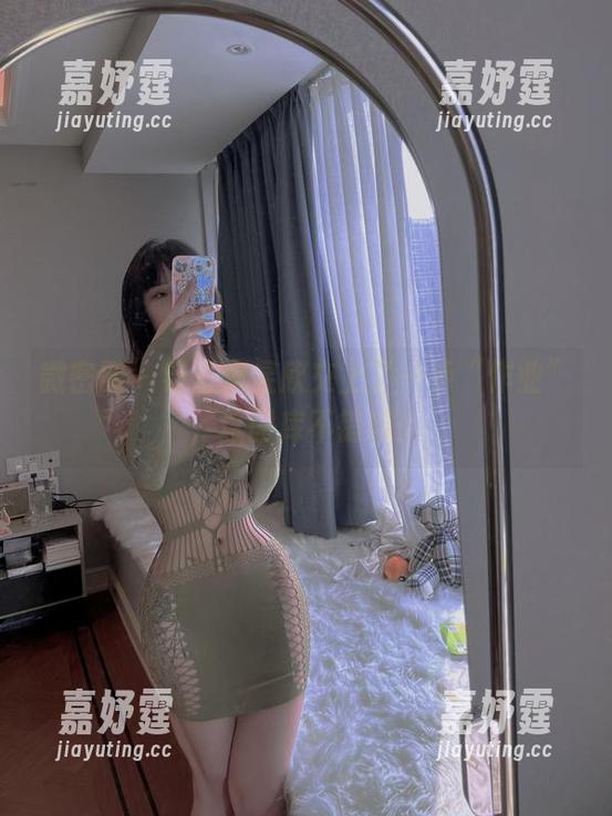 微密圈 - 恭喜宋昱欣交上了一手“作业”，这图库不错哦！