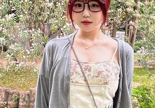 宝儿mysterial的少女套图，额，这种巧妙的青春感我想我懂