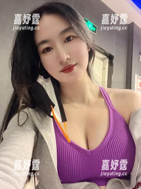微密圈 - 宝儿茹171的短裤写真，下载前请自备心脏。