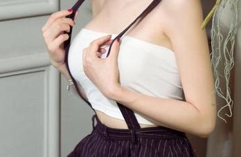 尤果网 – 有人说修女清心寡欲？不如来翻翻Abby金金的私房图包！