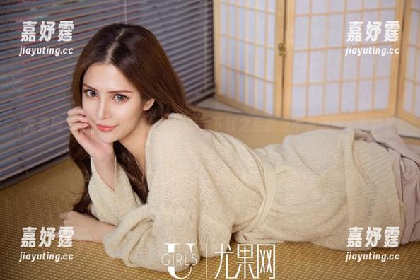 尤果网 - 看齐贝贝的女神原图，下载之后我是不是就成了女神的粉丝团？