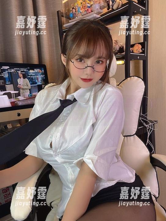 微密圈 - 作品里的张思允nice:黑丝礼服让你的小心心蠢蠢欲动! 微密圈 - 作品里的张思允nice:黑丝礼服让你的小心心蠢蠢欲动!