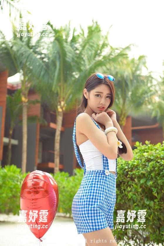 推女神 - Kiren_程程程的高跟鞋：还真得给她的脚买点发泄玩具，原图实在太刺激了！