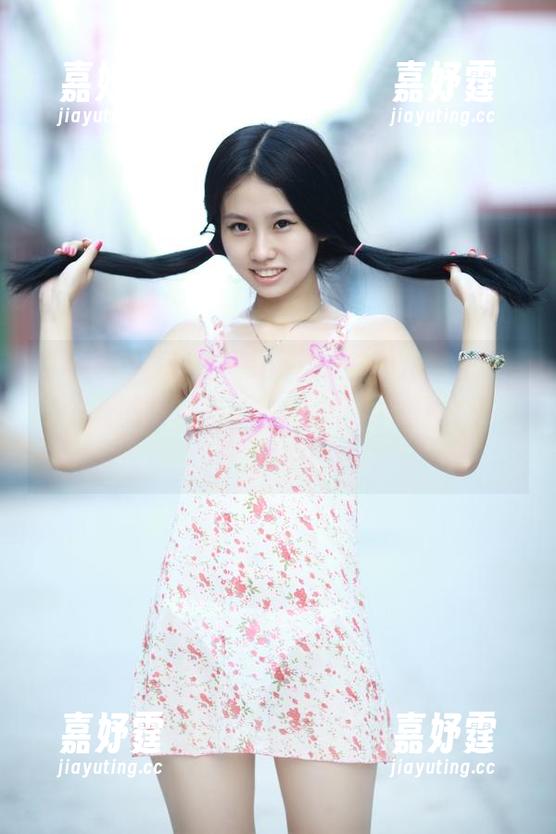 推女神 - 汪佩妮Penny的少女火花合集，每一张图片都想给你最独特的‘你在干嘛’眼神！
