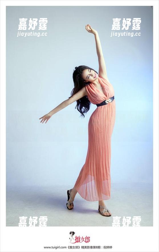 推女郎 - 滑稽与美图相遇，赵惟依在体操服下的‘别样风情’