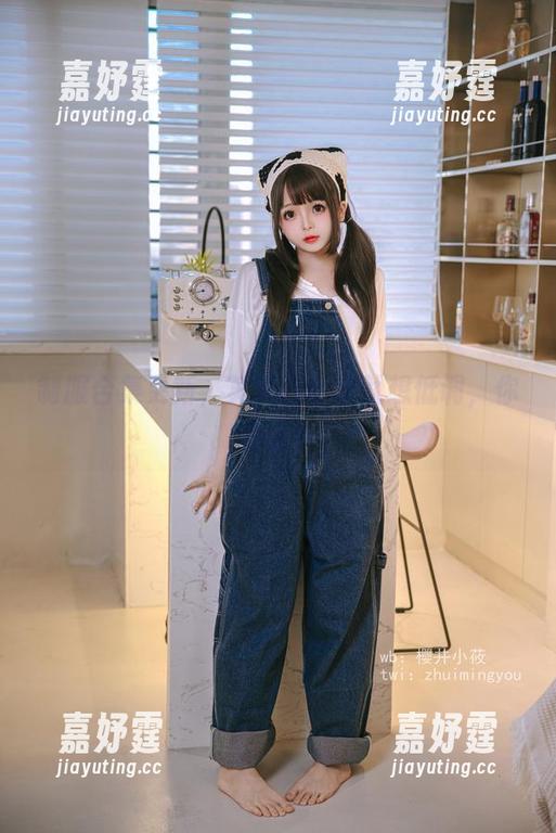 制服合集更新，其实日奈娇就想低调，你信么？