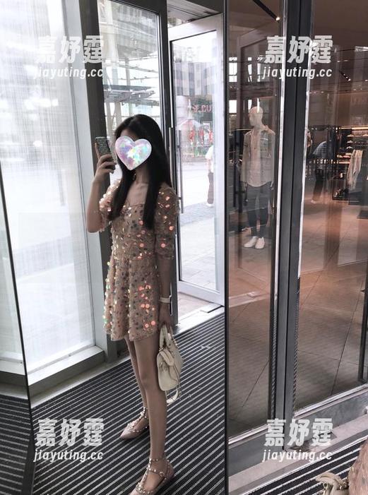 微密圈 - 望向泳池：有你喵原图全集，水面下的那份撩人未免太真实