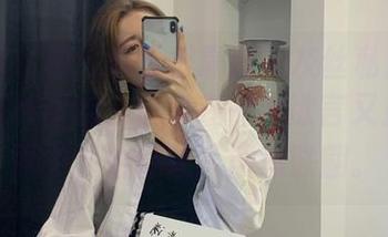 微密圈 – 杨大乐乐很靠谱的灰丝私房大公开：某种喜欢，停留在一半欲言又止的画面中，恰好让人浮想联翩。