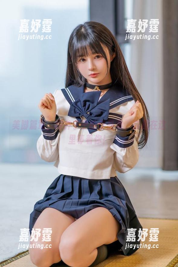 美脚篇章，樱井宁宁的作品集，真相在这里等着你！