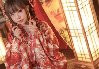 浴缸中的猫咪哲学：爆机少女喵小吉的精选思考泡沫