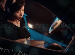 爱老师phd献上大凤：在无圣光泡泡下，毒苹果礼服有了新生！