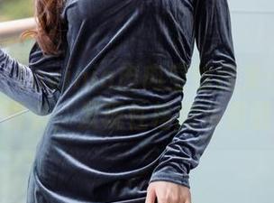 爱蜜社 – Lavinia肉肉空姐图集：透过搞怪镜头，发现性格的多重面。