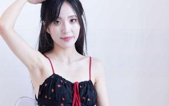 物恋传媒 – 佳琪的美图——那种青春，真让人想多看几眼，也太亮眼了吧？