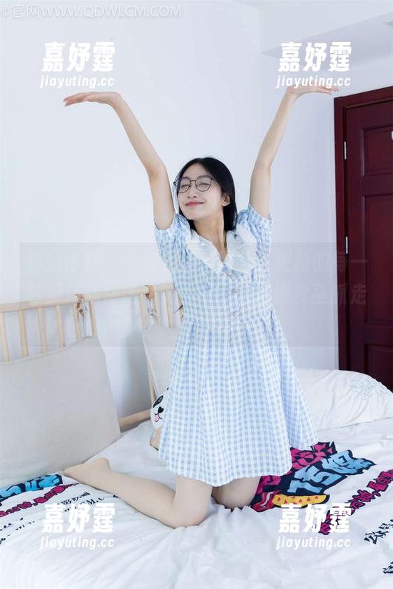 物恋传媒 - 小谷万圣节图集，更新的每一秒都让我想给个赞——不怕她被女巫抓走呀！