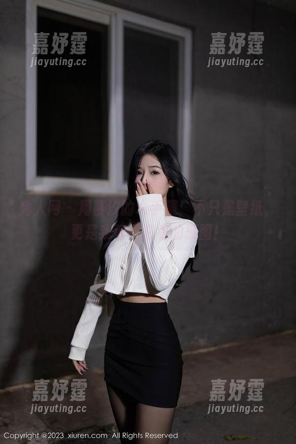 秀人网 - 周慕汐的水手服，不只是壁纸，更是我每天必看的原图！