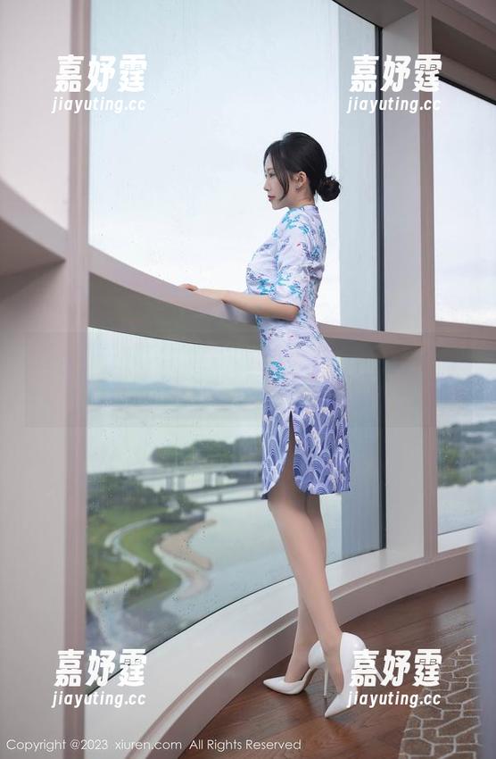 秀人网 - 怎么看土肥圆矮挫穷的女王？图库收藏必备，下载不能少！