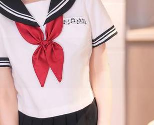 秀人网 – 林悠悠的白丝写真：撇开常规，走个小岔路