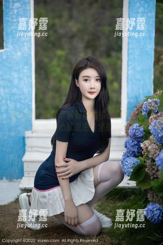 秀人网 - 资源丰富得像柚柚小奶瓶的和服，一不小心就想把它全都戴上！