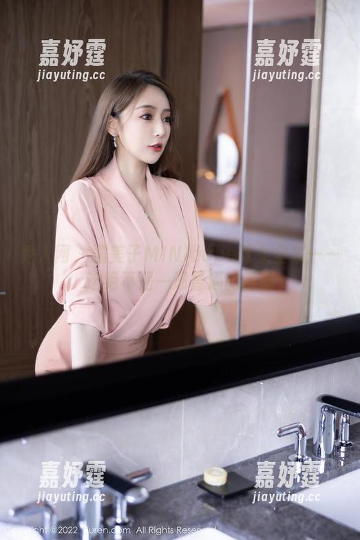 秀人网 - 糯美子MINIbabe修女全集——这绝不是一册普通的画册 秀人网 - 糯美子MINIbabe修女全集——这绝不是一册普通的画册